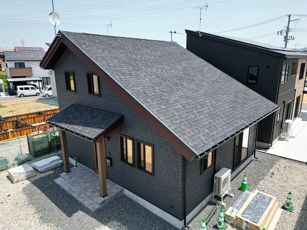 【新築事例】地震にも強い軽量設計の屋根